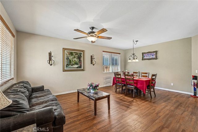 13572 Kitty Hawk, Victorville, CA 92392