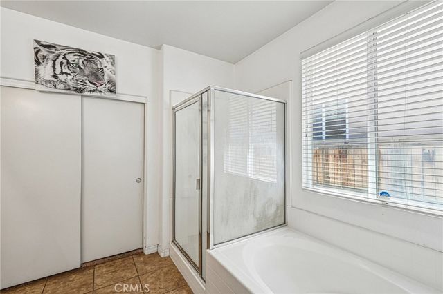 13572 Kitty Hawk, Victorville, CA 92392