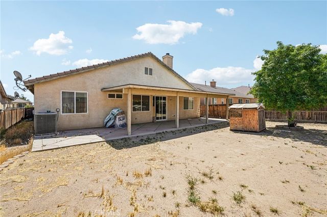 13572 Kitty Hawk, Victorville, CA 92392