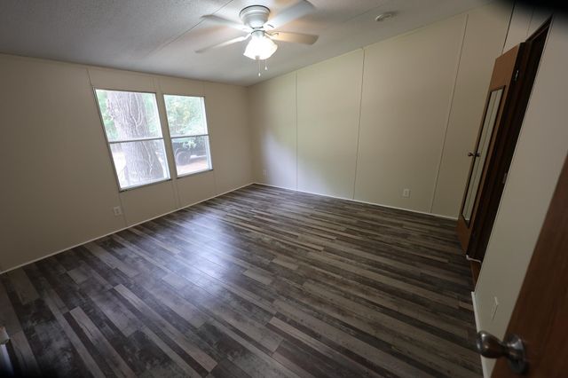 180 SUE ST, Jefferson, TX 75657
