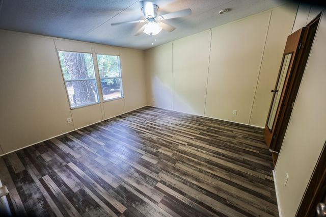 180 SUE ST, Jefferson, TX 75657