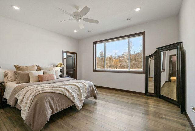 1013 Birch Avenue NE, Montgomery, MN 56069