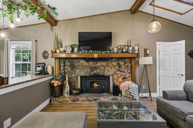 206 Gunter Ridge Rd, Pulaski, TN 38478