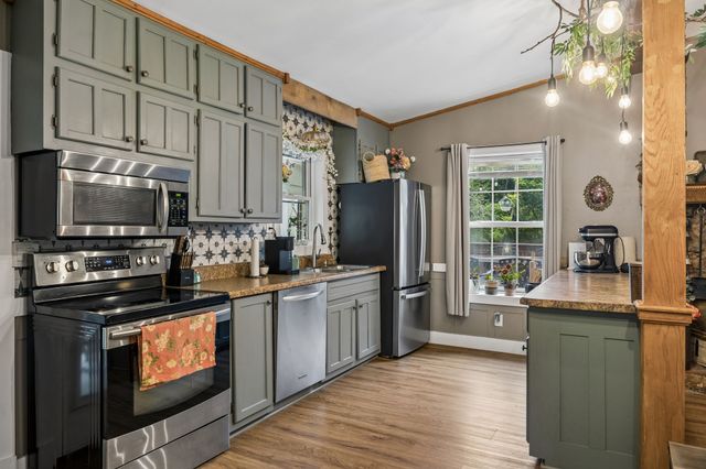 206 Gunter Ridge Rd, Pulaski, TN 38478
