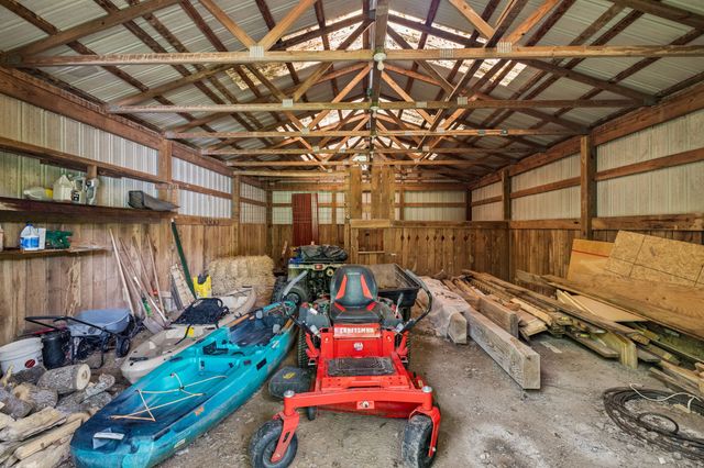 206 Gunter Ridge Rd, Pulaski, TN 38478