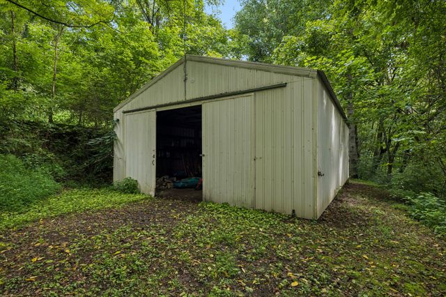 206 Gunter Ridge Rd, Pulaski, TN 38478