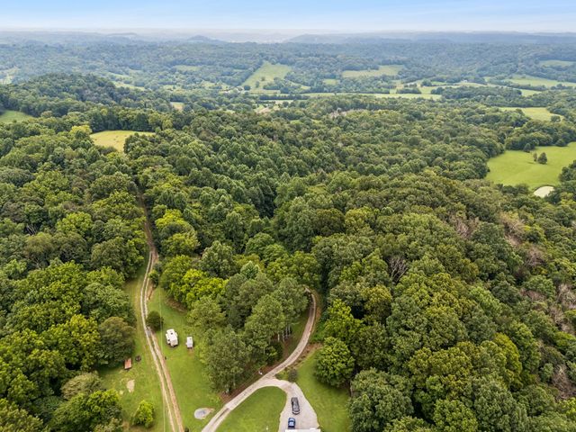 206 Gunter Ridge Rd, Pulaski, TN 38478