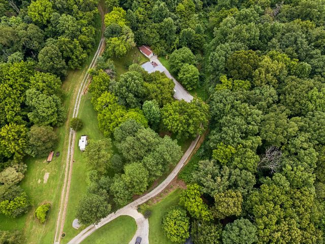 206 Gunter Ridge Rd, Pulaski, TN 38478