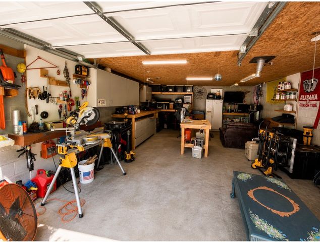 206 Gunter Ridge Rd, Pulaski, TN 38478