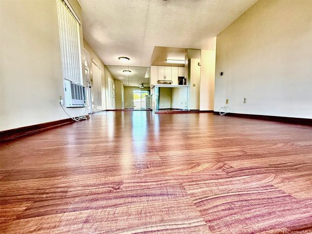 94-870 Lumiauau Street N204, Waipahu, HI 96797