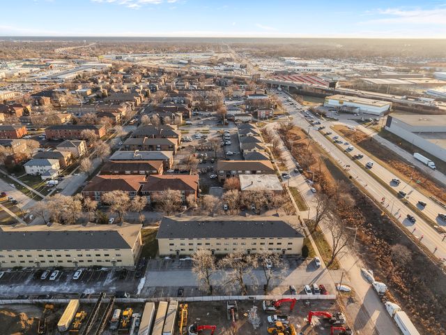 9645 S Harlem Avenue 1H, Chicago Ridge, IL 60415