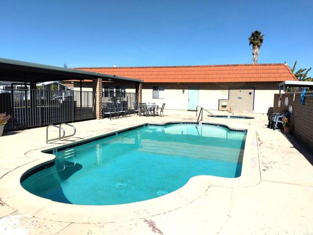 2907 S Santa Fe Avenue 3, San Marcos, CA 92078