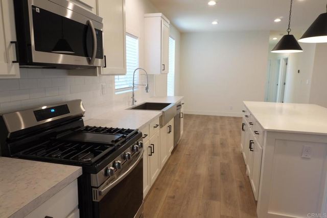 2907 S Santa Fe Avenue 3, San Marcos, CA 92078