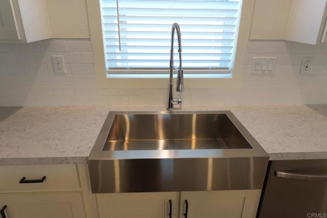 2907 S Santa Fe Avenue 3, San Marcos, CA 92078