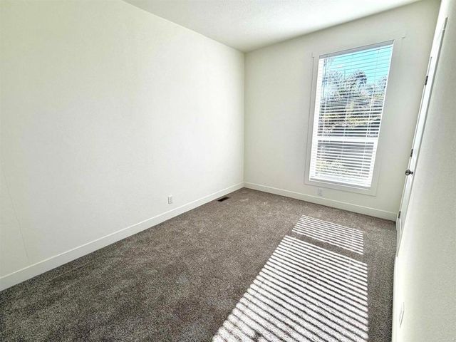2907 S Santa Fe Avenue 3, San Marcos, CA 92078