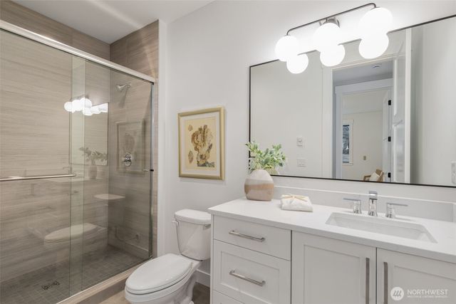 6223 43rd Avenue NE, Seattle, WA 98115