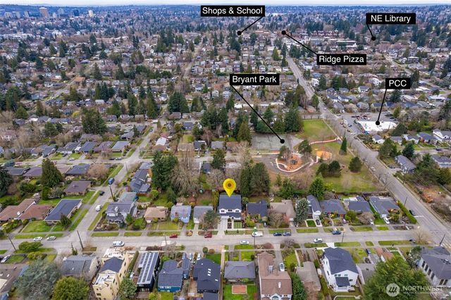 6223 43rd Avenue NE, Seattle, WA 98115