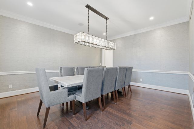 2424 Highland Drive, Ann Arbor, MI 48105