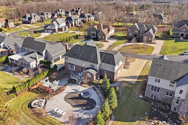 2424 Highland Drive, Ann Arbor, MI 48105