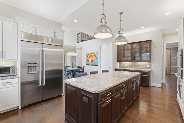 2424 Highland Drive, Ann Arbor, MI 48105