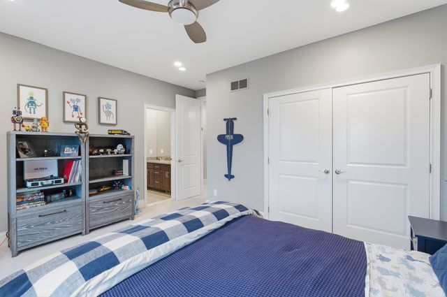 2424 Highland Drive, Ann Arbor, MI 48105