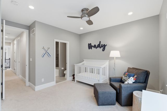 2424 Highland Drive, Ann Arbor, MI 48105