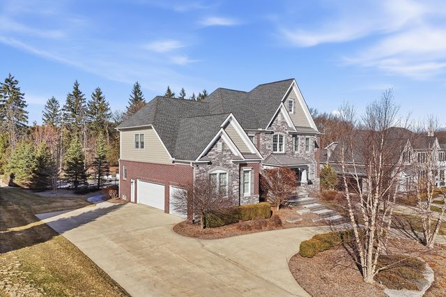 2424 Highland Drive, Ann Arbor, MI 48105