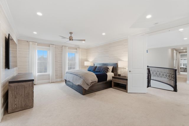 2424 Highland Drive, Ann Arbor, MI 48105