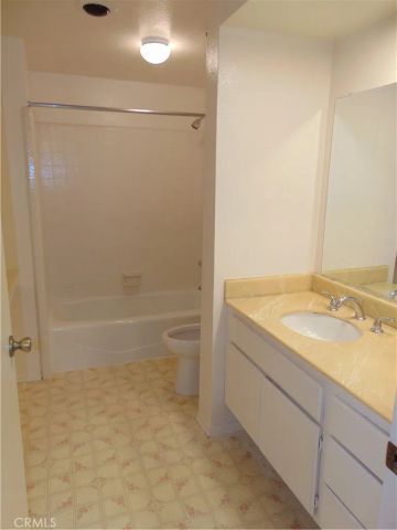 2203 Apricot, Irvine, CA 92618