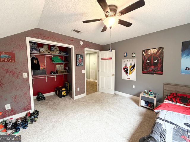 2124 Horseshoe Cove Road, Waverly, GA 31565