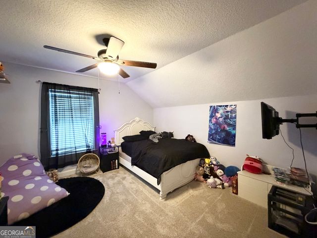 2124 Horseshoe Cove Road, Waverly, GA 31565