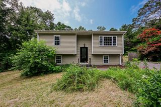 3 Boysenberry Rd, Wareham, MA 02538