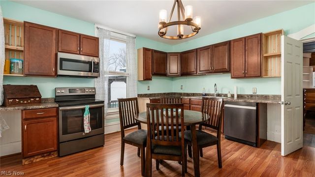 137 Brighton Boulevard, Zanesville, OH 43701