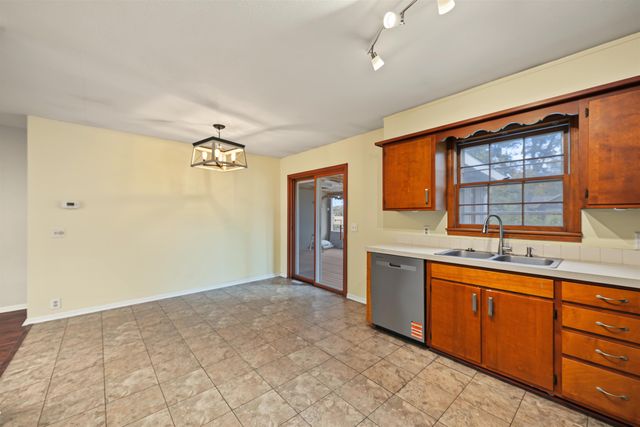 2058 Lewis St, Salina, KS 67401