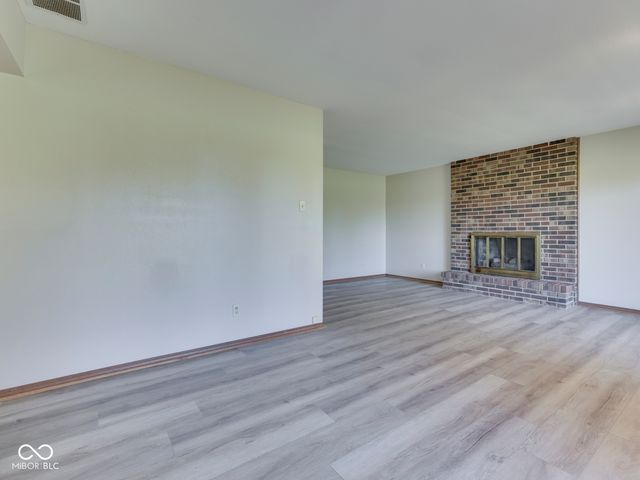 952 Santa Ana Drive, Greenwood, IN 46143