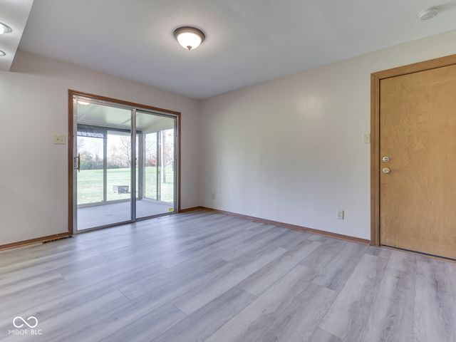 952 Santa Ana Drive, Greenwood, IN 46143