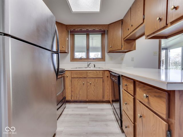 952 Santa Ana Drive, Greenwood, IN 46143