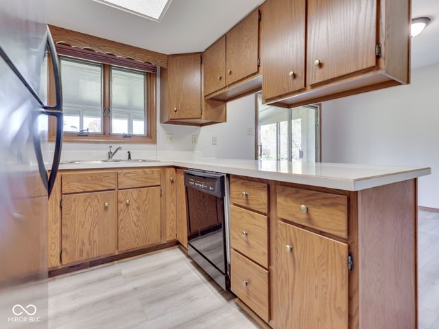 952 Santa Ana Drive, Greenwood, IN 46143