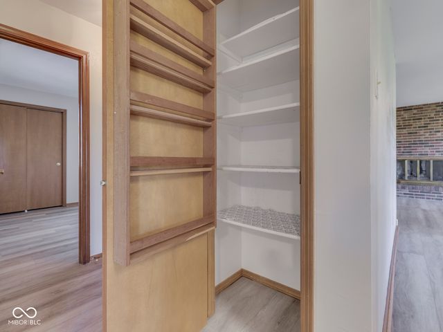 952 Santa Ana Drive, Greenwood, IN 46143