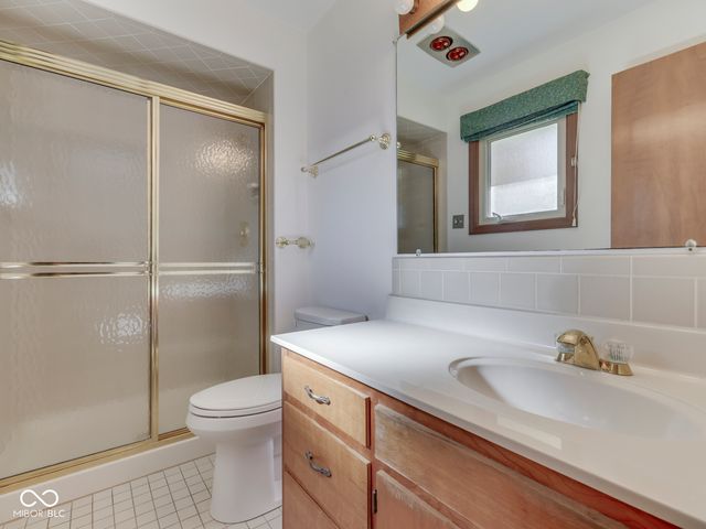 952 Santa Ana Drive, Greenwood, IN 46143