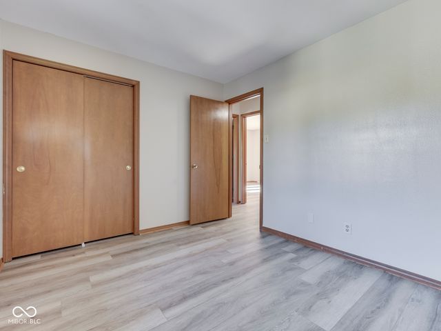 952 Santa Ana Drive, Greenwood, IN 46143