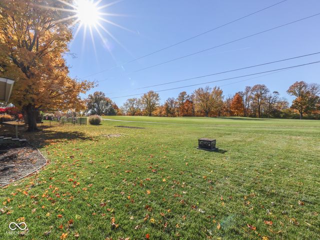 952 Santa Ana Drive, Greenwood, IN 46143