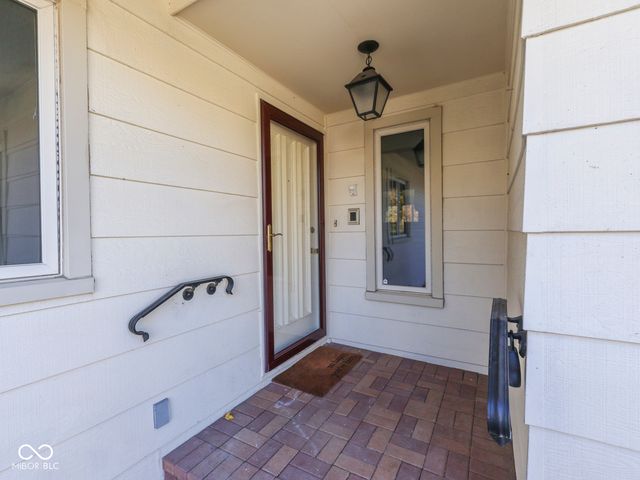 952 Santa Ana Drive, Greenwood, IN 46143