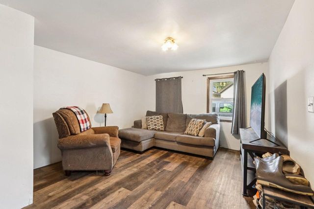 119 Emerald STREET, Watertown, WI 53098