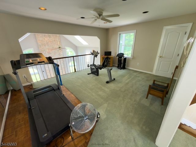21 Round Top Rd, Warren Twp., NJ 07059