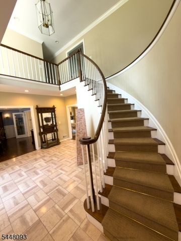 21 Round Top Rd, Warren Twp., NJ 07059