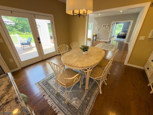 21 Round Top Rd, Warren Twp., NJ 07059