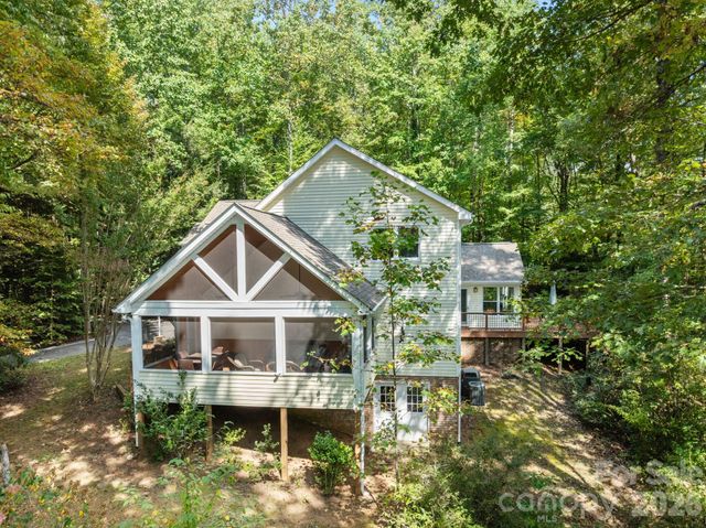160 Little Mine Mountain Drive, Saluda, NC 28773