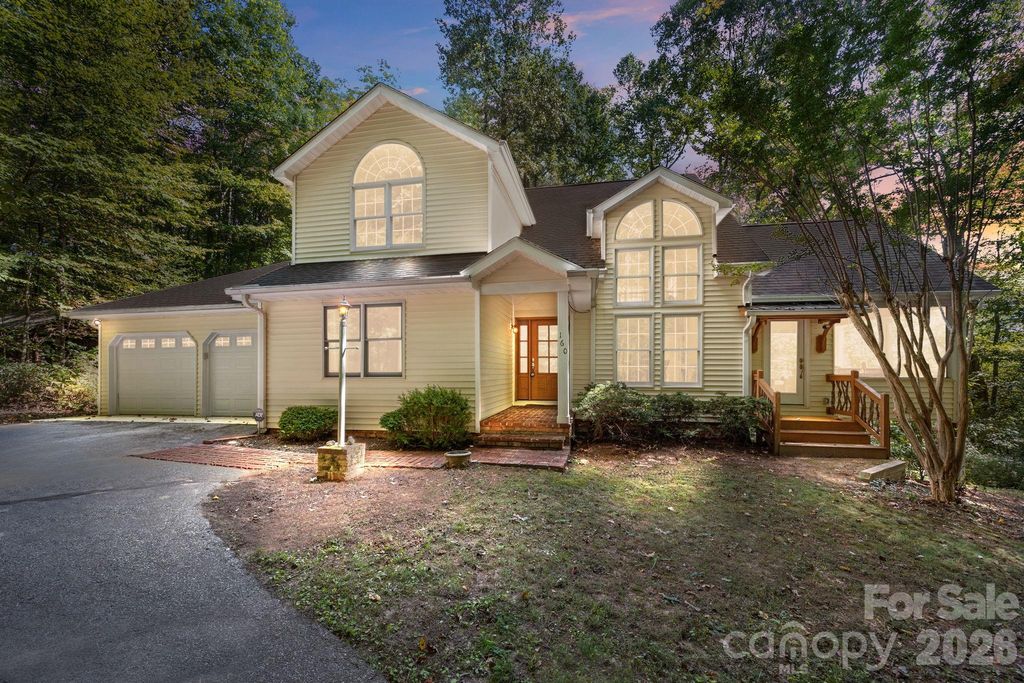 160 Little Mine Mountain Drive, Saluda, NC 28773
