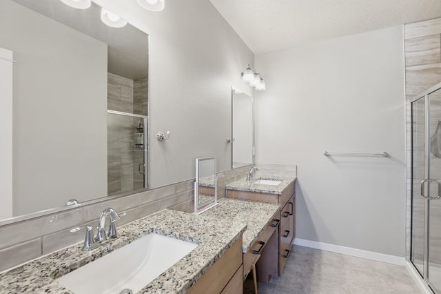 15 E E 12th St, Deer Park, WA 99006